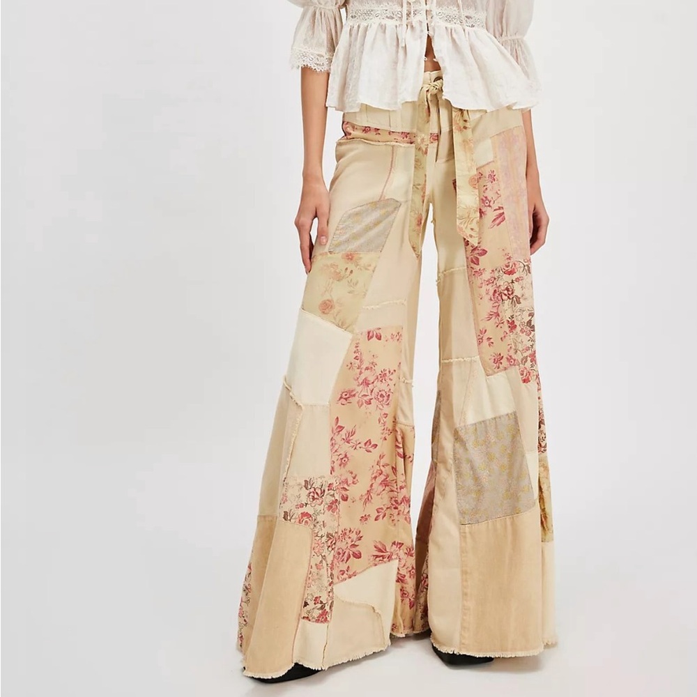 NWOT Free People Cream and Pink Wide Leg Pants